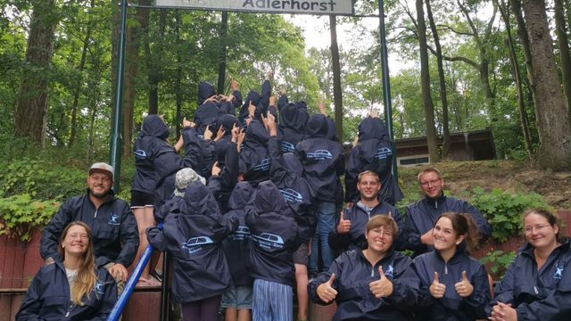 Zeltlager Adlerhorst – 2 Wochen Sommerspaß!